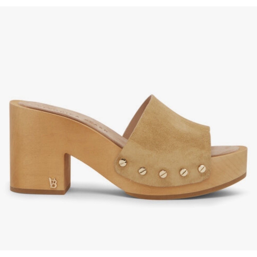 NEW Veronica Beard Hannalee 2 Suede Clog Sandals Desert Tan Studded Platform 8.5